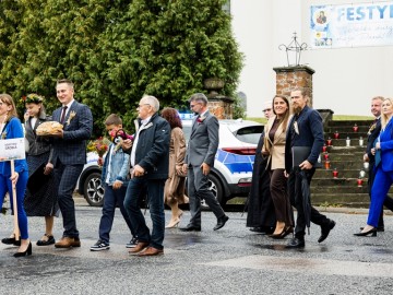 Święto Plonów w Przedborzu – Relacja z Dożynek Gminno-Parafialnych 2025, 