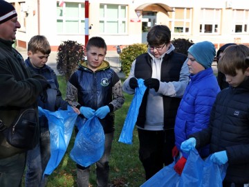 Akcja #SprzątamyDlaPolski X edycja w Przedborzu, 